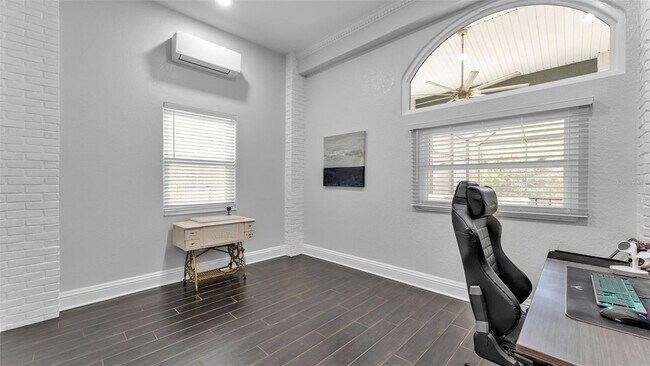 Building Photo - 109 Van Fleet Ct