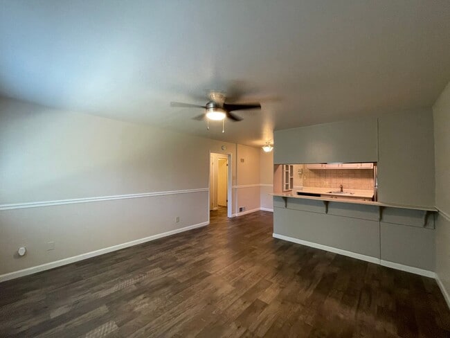 Interior Photo - 1711 N Street, Sacramento