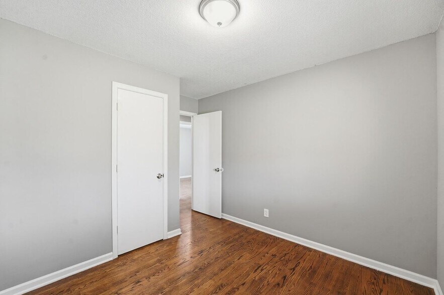 Building Photo - 20103 S State Rte 291