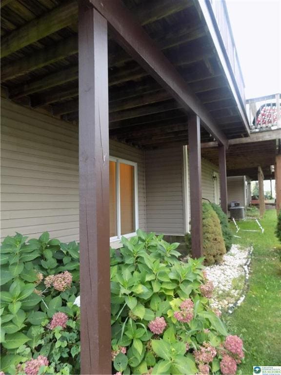 Building Photo - 1145 Sparrow Way