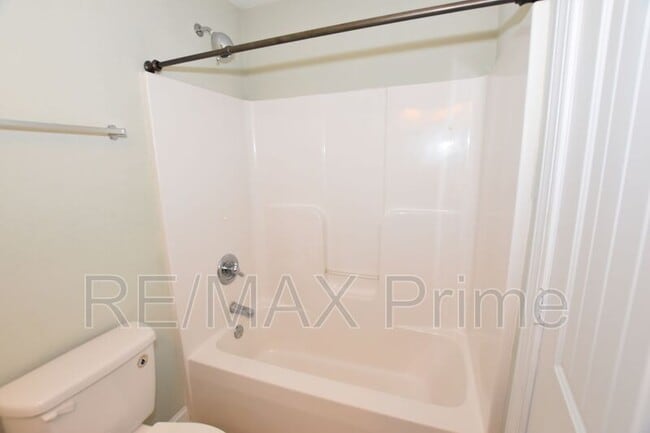 Building Photo - 4923 Krick St