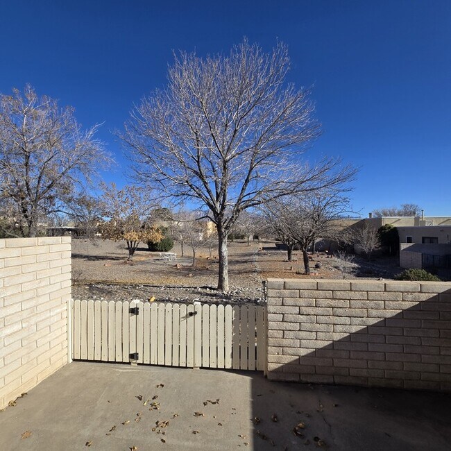 Building Photo - 55+ Community, Condo for rent