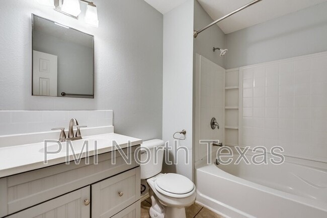 Building Photo - 2641 Salt Maker Way