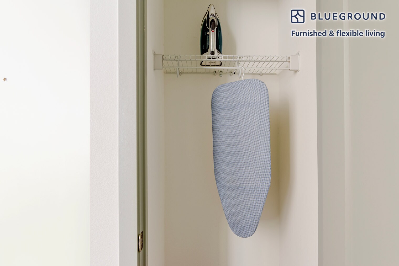 Building Photo - 1800 Lacassie Ave