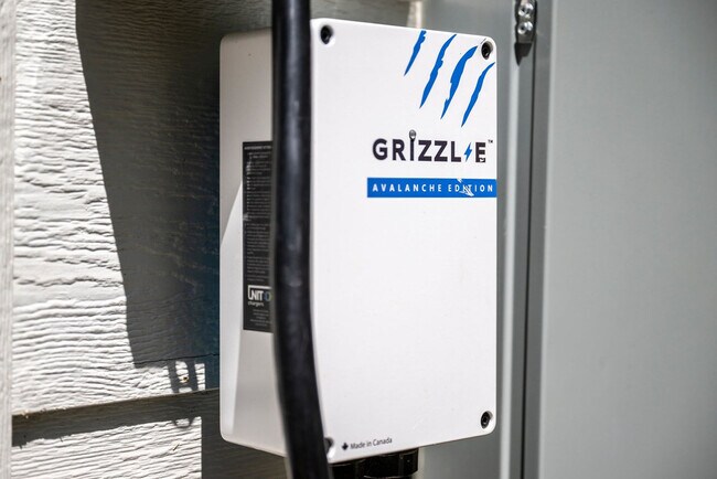 Building Photo - 152 Baxter Rd