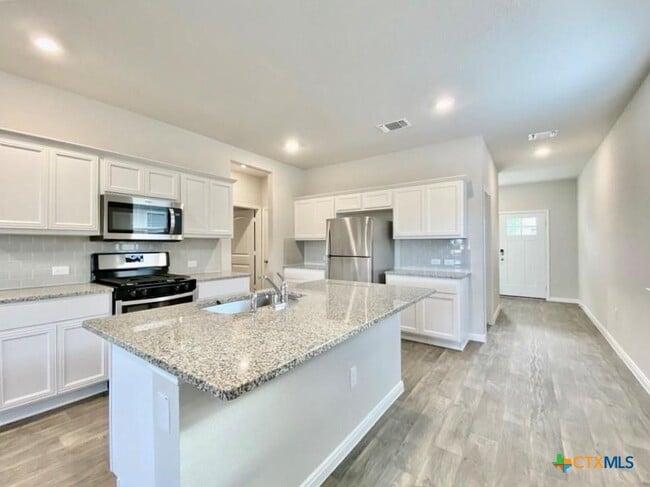 Building Photo - 3012 Tweedy Trail