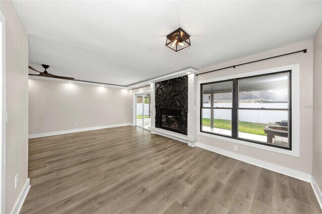 Building Photo - 4030 Fieldgreen Pl