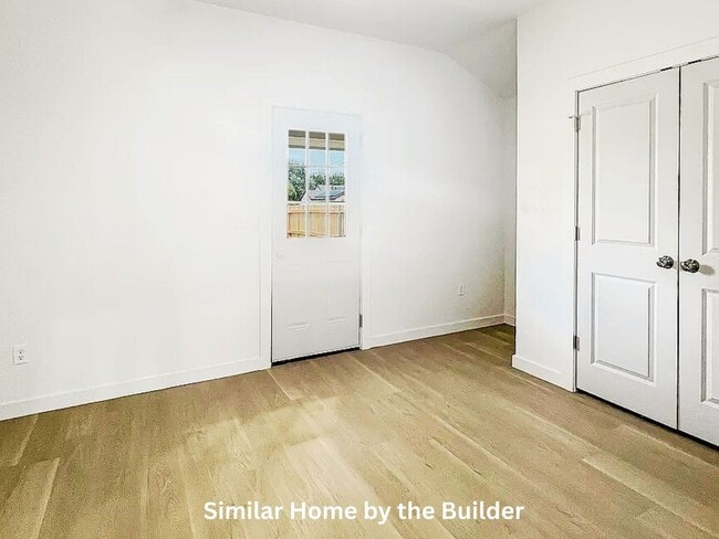 Building Photo - Fresh & New! 3 Bed Home with Stylish Interior + Fenced Yard