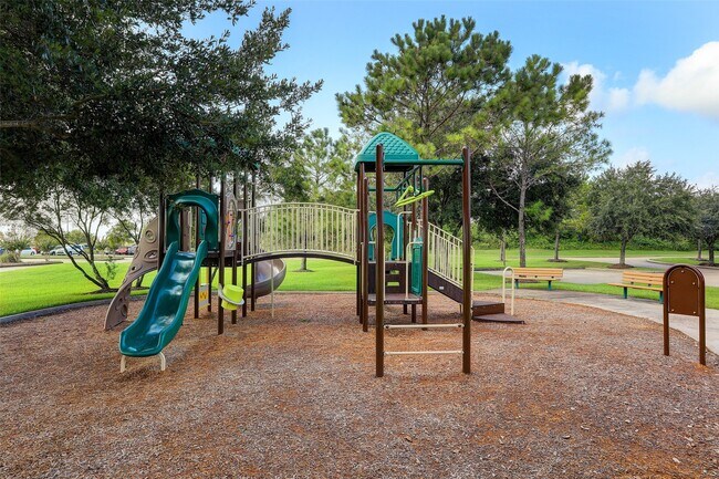 Building Photo - 1125 Shady Knoll Ln