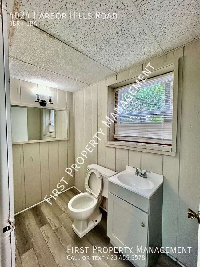 Building Photo - 4024 Harbor Hills Rd
