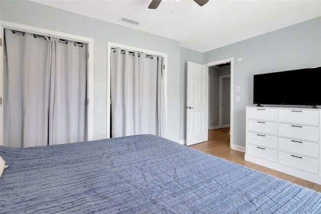 Building Photo - 4712 114th St N