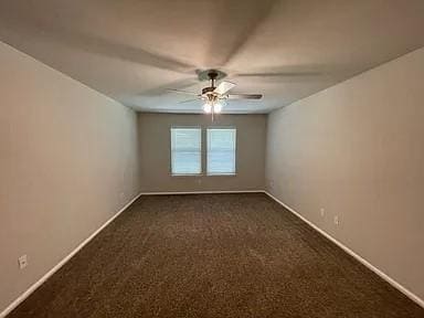 Building Photo - 2025 Sara Vista Dr