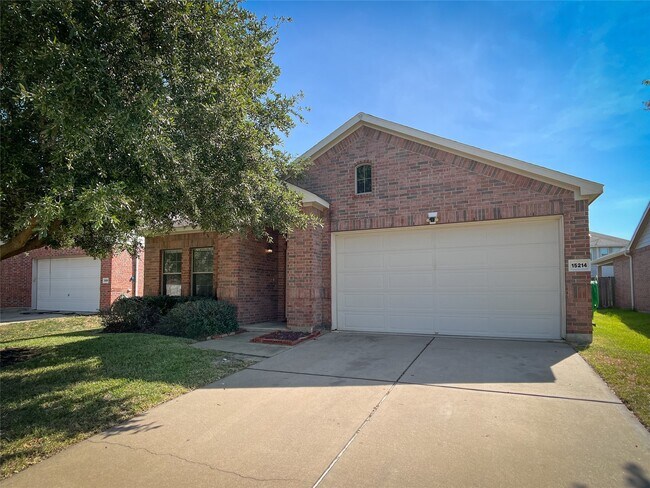 Primary Photo - 15214 Bartlett Landing Dr