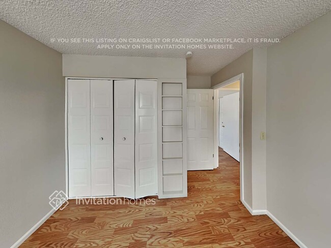 Building Photo - 5374 S Telluride Way