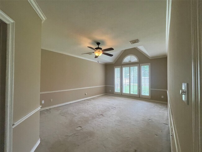 Building Photo - 23203 Fall Wind Ct