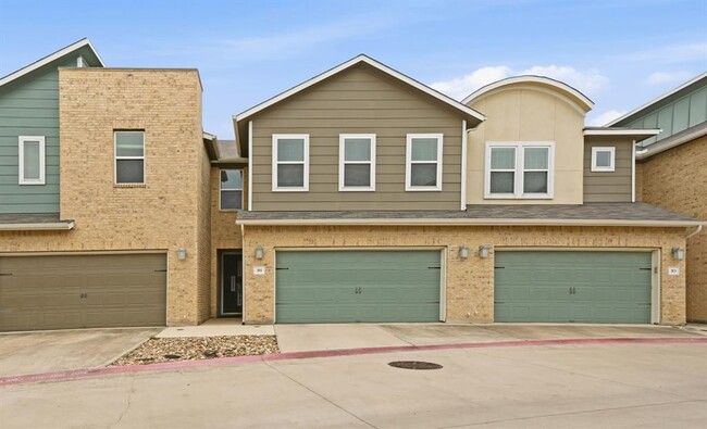 Building Photo - 311 Bridgeford Dr