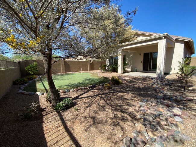 Building Photo - Anthem home