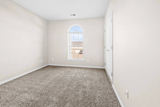 Building Photo - Towne Center Flats - 14064 Webster Dr.