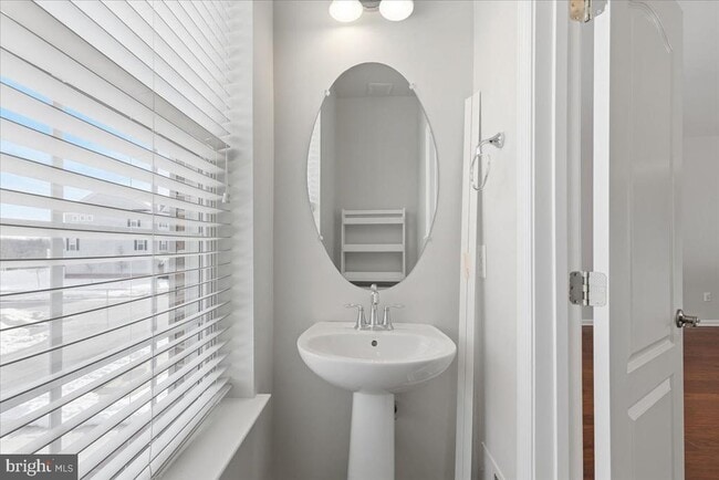 Building Photo - 9558 John Locke Wy