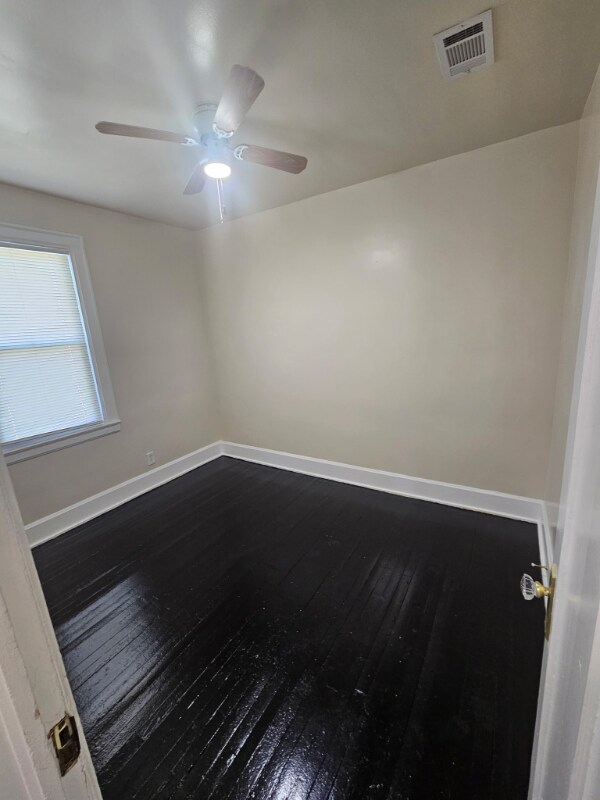 Building Photo - 7342 Wykes St