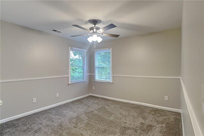 Building Photo - 331 Mirramont Ct