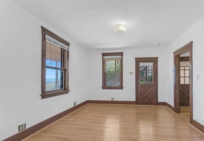 Building Photo - 3 Bedroom 1 Bath Apartment In Jerome conta...