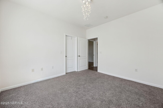 Building Photo - 3750 Silver Bluff Blvd