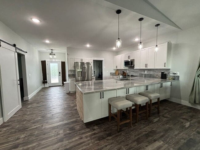 Building Photo - 94-1526-1526 Kaulua Cir