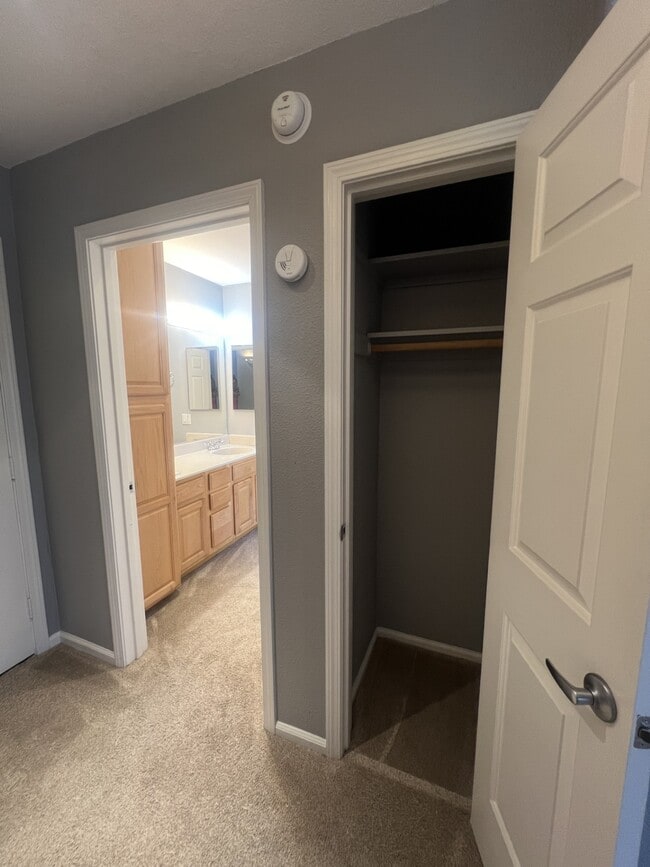 Building Photo - 155 Sharene Ln