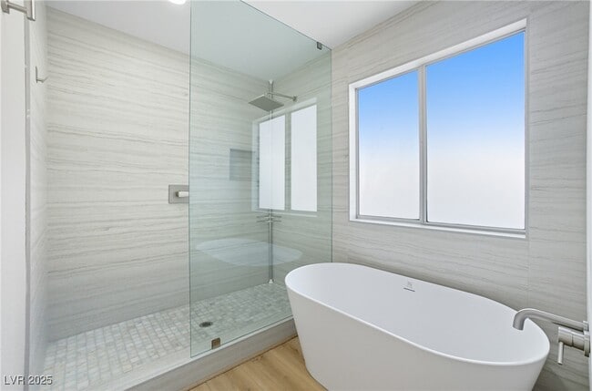 Building Photo - 2736 Crystal Beach Dr