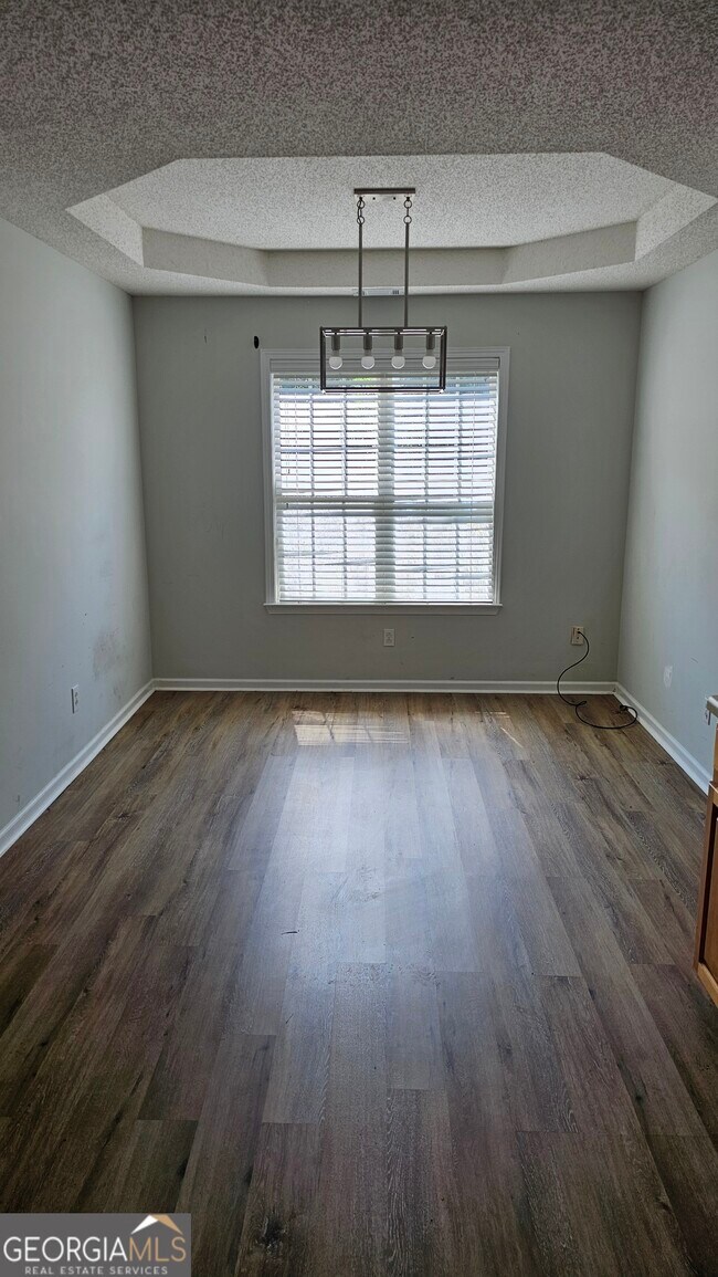 Building Photo - 105 Barley Pl