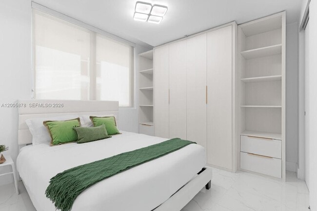 Building Photo - 6620 Indian Creek Dr