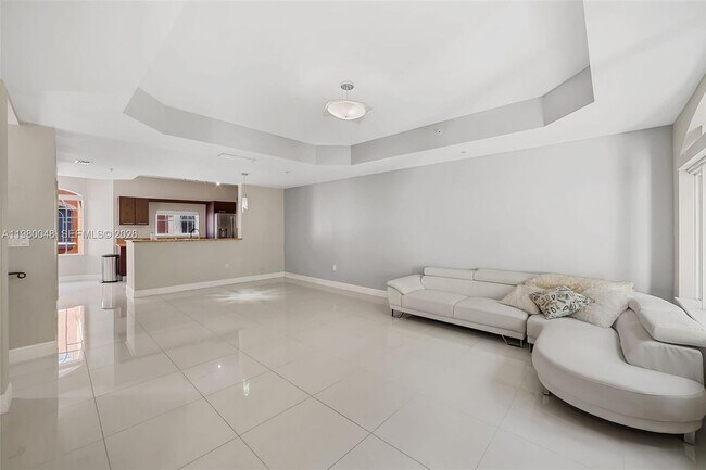 Building Photo - 2729 NE 184th Way