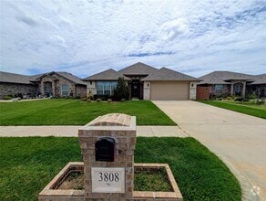 Building Photo - 3808 Manderly Pl