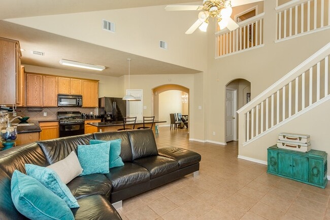 Building Photo - 4530 Hall Croft Chase Ln