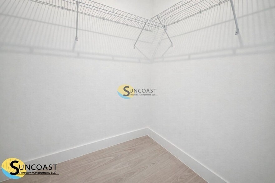 Building Photo - 16837 SW 47th Court Rd