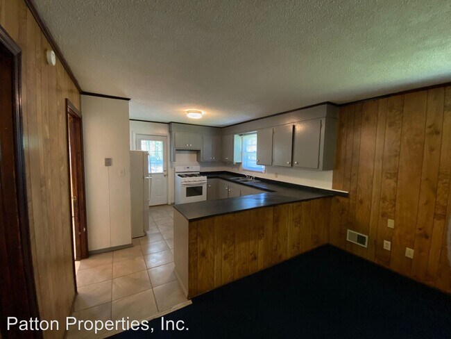 Building Photo - 4 br, 1 bath House - 7128 Fairfield Road