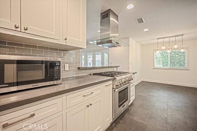 Building Photo - 385 E Mendocino St