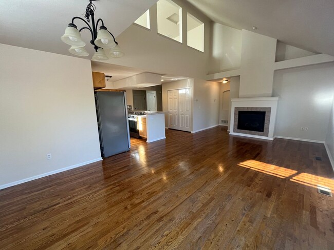 Building Photo - Beautiful Home in North East Fort Collins