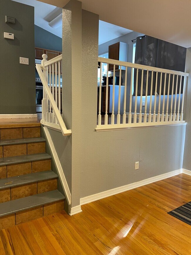 Building Photo - 3 bedroom single family house in Broomfield