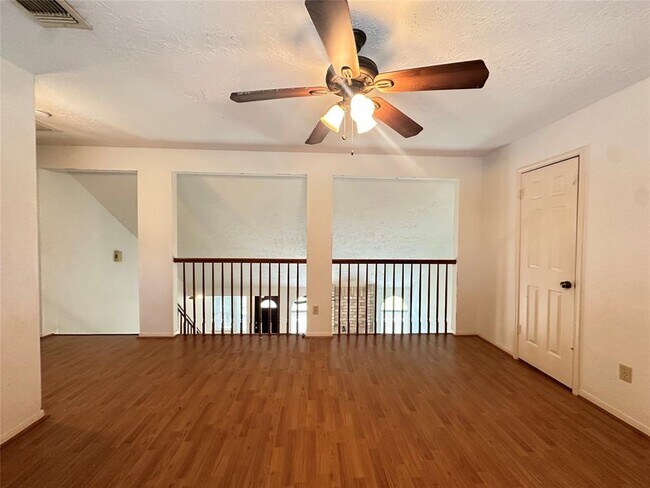 Building Photo - 3306 Kempwood Dr