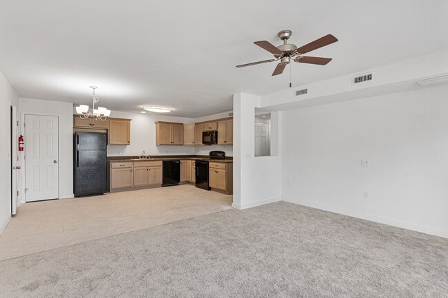 Building Photo - 24 Jersey Way