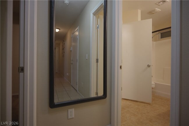 Building Photo - 6026 Alachua St