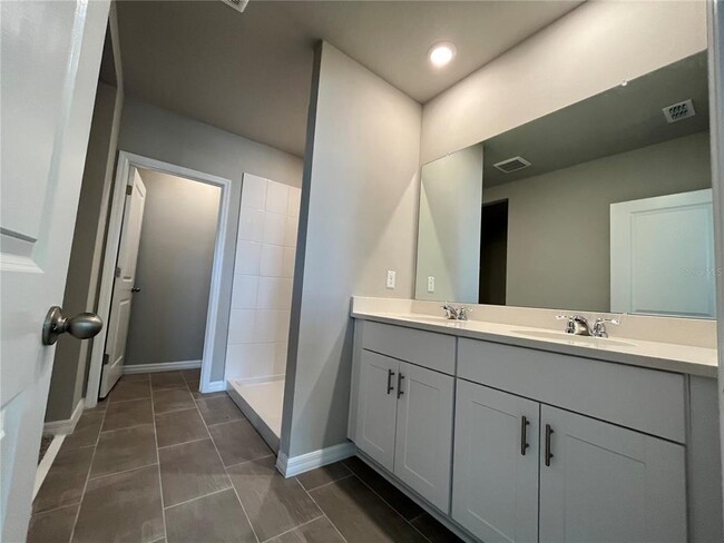 Building Photo - 34823 Telluride Ln