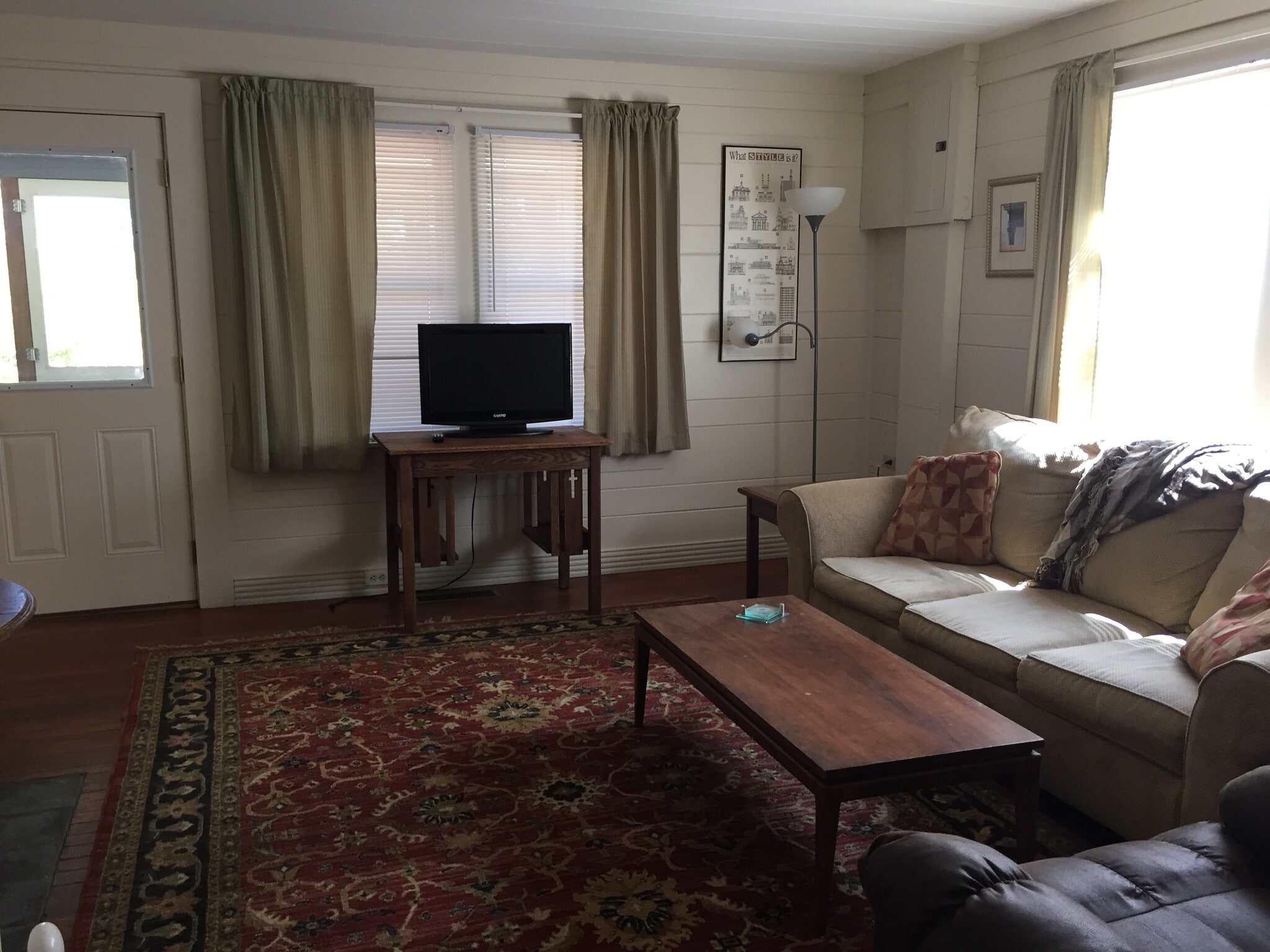 Living Room - 3837 Old Hendersonville Highway