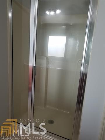 Building Photo - 175 Spinner Dr