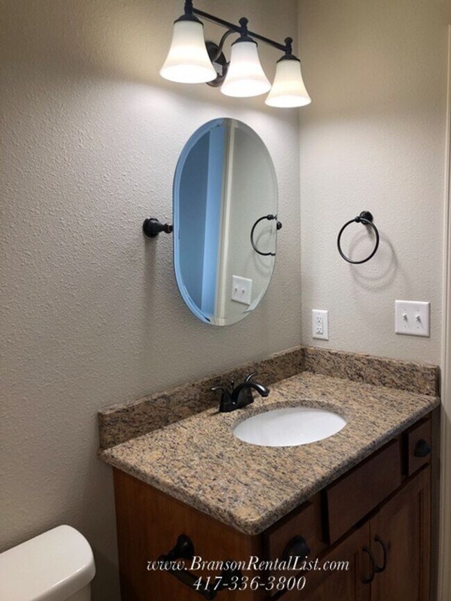 Building Photo - NOW LEASING 3Br with an Unfinished Basement