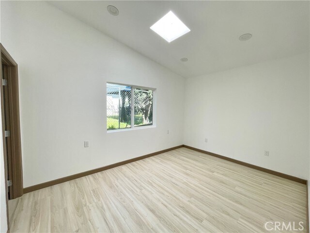 Building Photo - 751 Baylor Ave