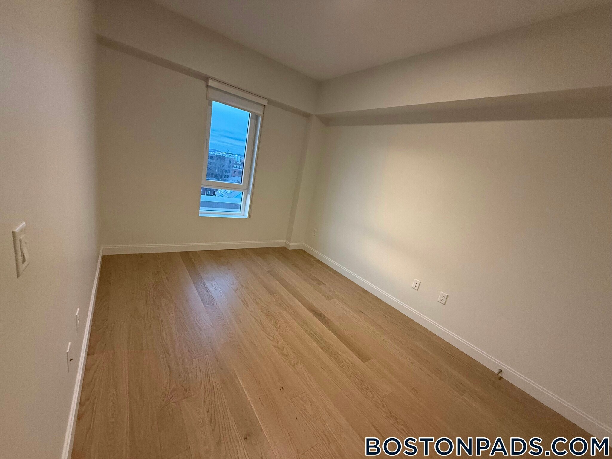 Building Photo - 55 Brighton Ave