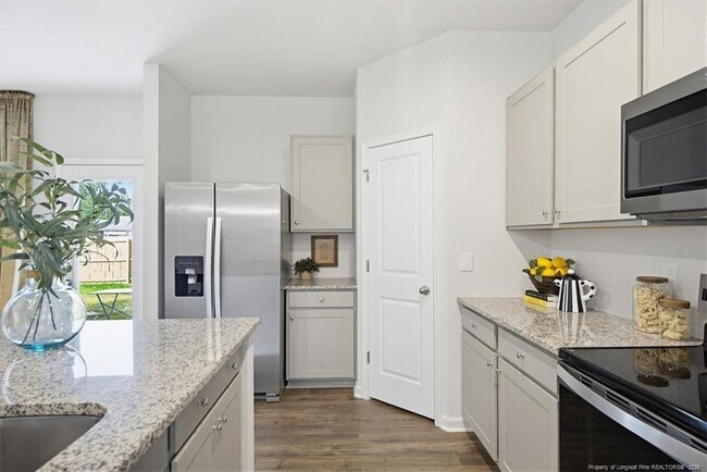 Building Photo - 594 Melbourne Dr